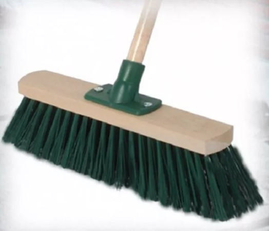 BROOM W/WOODEN HANDLE 30CM