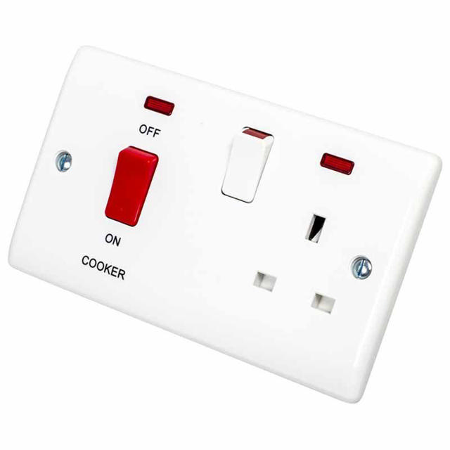 BG NEXUS 870 45A COOKER SOCKET & CONTROL