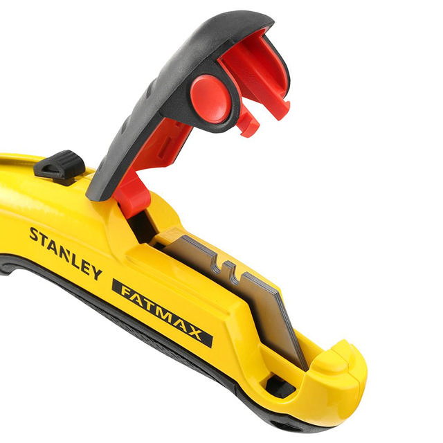 STANLEY FATMAX RETRACTABLE UTI