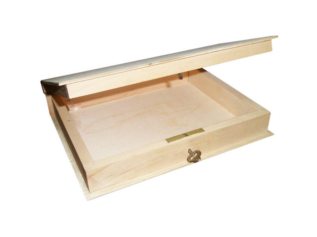 WOODEN AGENTA BOX WITH KEY