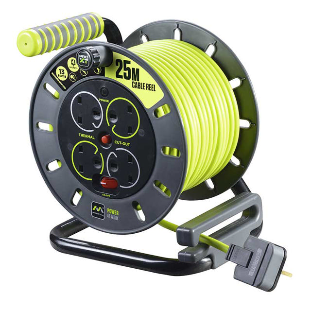 BG MASTERPLUG CABLE REEL 13A 4-GANG 25M