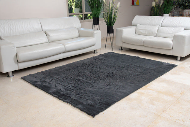 POLYESTER SHAGGY CARPET 120X170CM