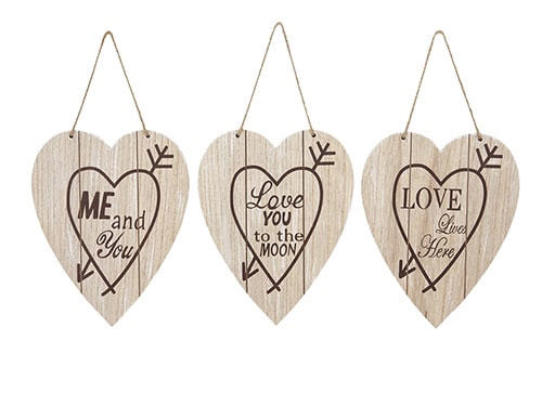 HANGING WOODEN HEART SIGN 1PC