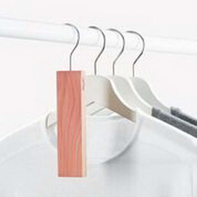 RAYEN CEDAR HANGERS 4U