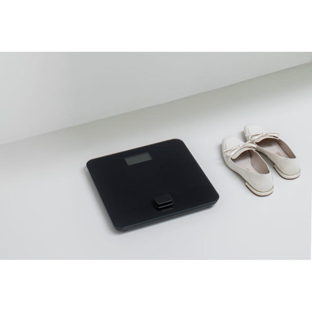 BRABANTIA DIGITAL BATHROOM SCALE DARK GREY