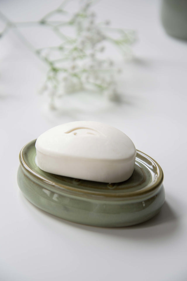 WENKO SIRMIONE CERAMIC SOAP DISH GREEN