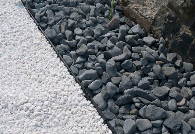 AKROLITHOS PEBBLE ROCK DARK 1-3CM 20KG