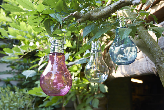 LUXFORM LIGHTING SOLAR GLASS BULB 3 COLOURS