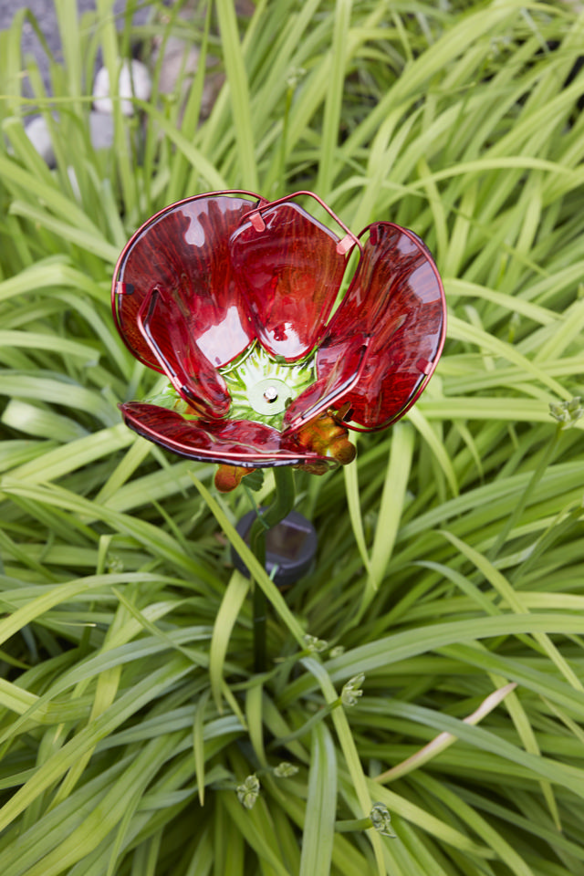 LUXFORM LIGHTING SOLAR FLOWER ROSE