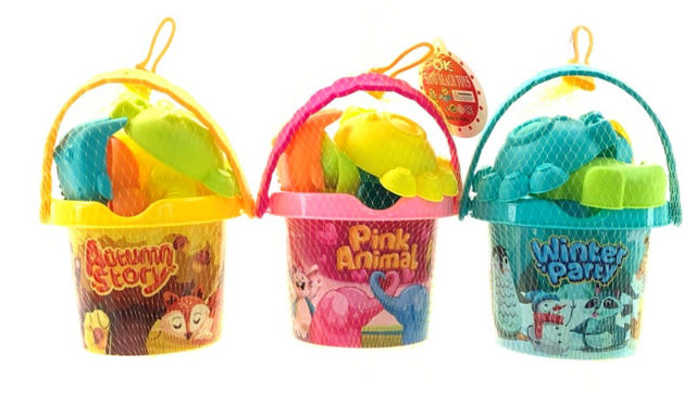 BEACH BUCKET SMALL 3 ASSORTED DESIGNS