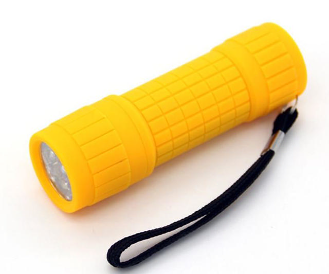 FAROS 9 LED RUBBER FLASHLIGHT