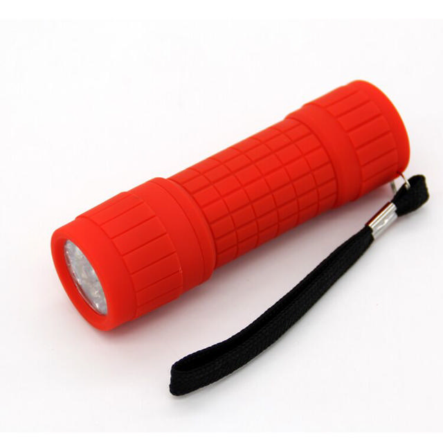 FAROS 9 LED RUBBER FLASHLIGHT