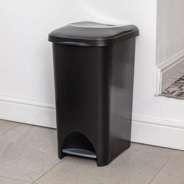 ADDIS PEDAL BIN 40LT ECO BLACK