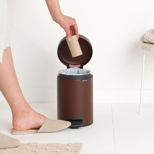 BRABANTIA ΚΑΔΟΣ ΠΕΝΤΑΛ ΜΠΑΝΙΟΥ 3L MINERAL COSY BROWN