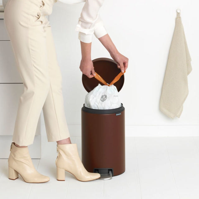 BRABANTIA ΚΑΔΟΣ ΠΕΝΤΑΛ ΜΠΑΝΙΟΥ 12L MINERAL COSY BROWN