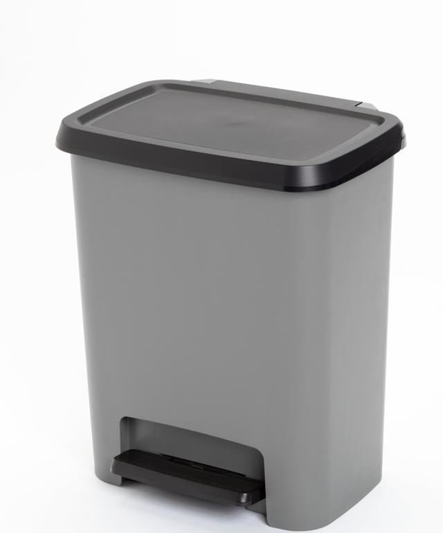 CURVER COMPATTA PEDAL BIN 25L GREY