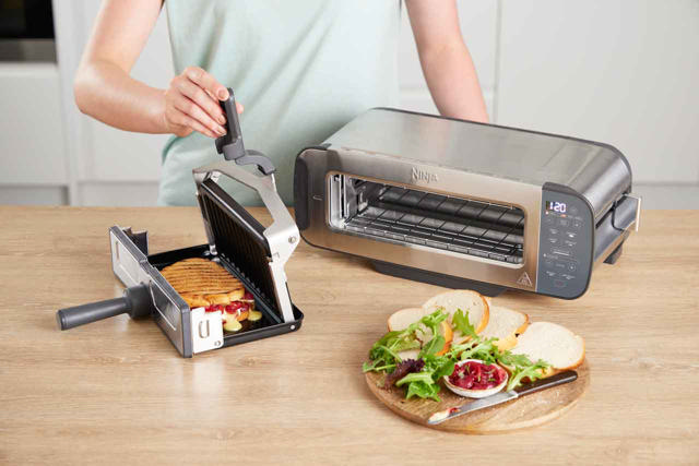 NINJA ST202EU 3-IN-1 TOASTER GRILL 2400W