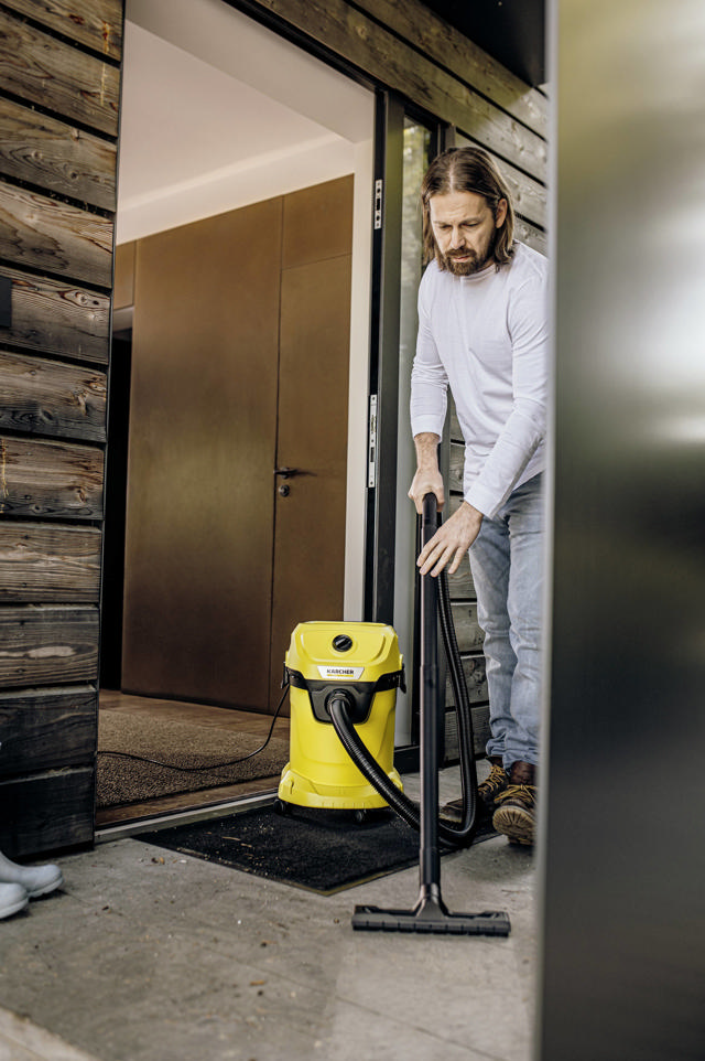 KARCHER WD3 V-17/4/20 WET AND DRY VACUUM CLEANER 1000W