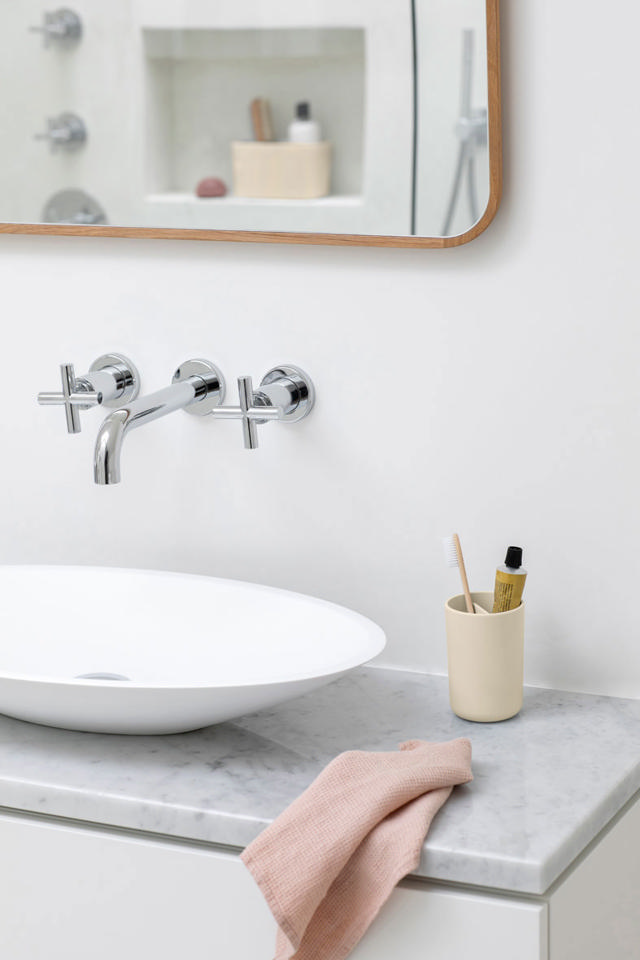 BRABANTIA RENEW TOOTHBRUSH HOLDER