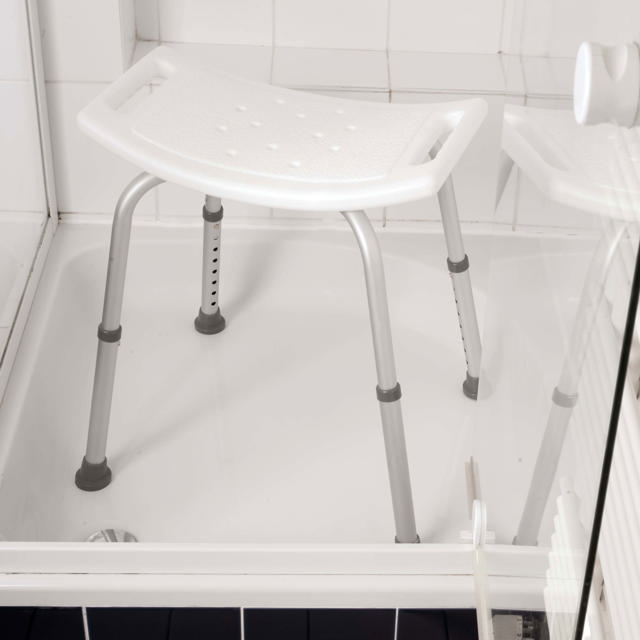 VIVAMORE SHOWERCHAIR 51X45X56CM