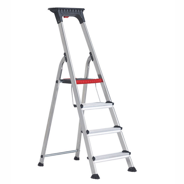 ALTREX 4 STEPS STEPLADDER