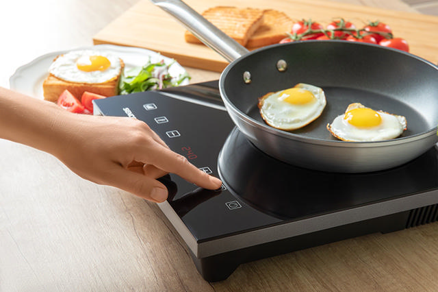 SENCOR INDUCTION COOKTOP 2KW