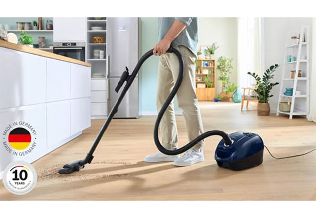 BOSCH BGL38BU1 BAG VACUUM CLEANER 600W 4L